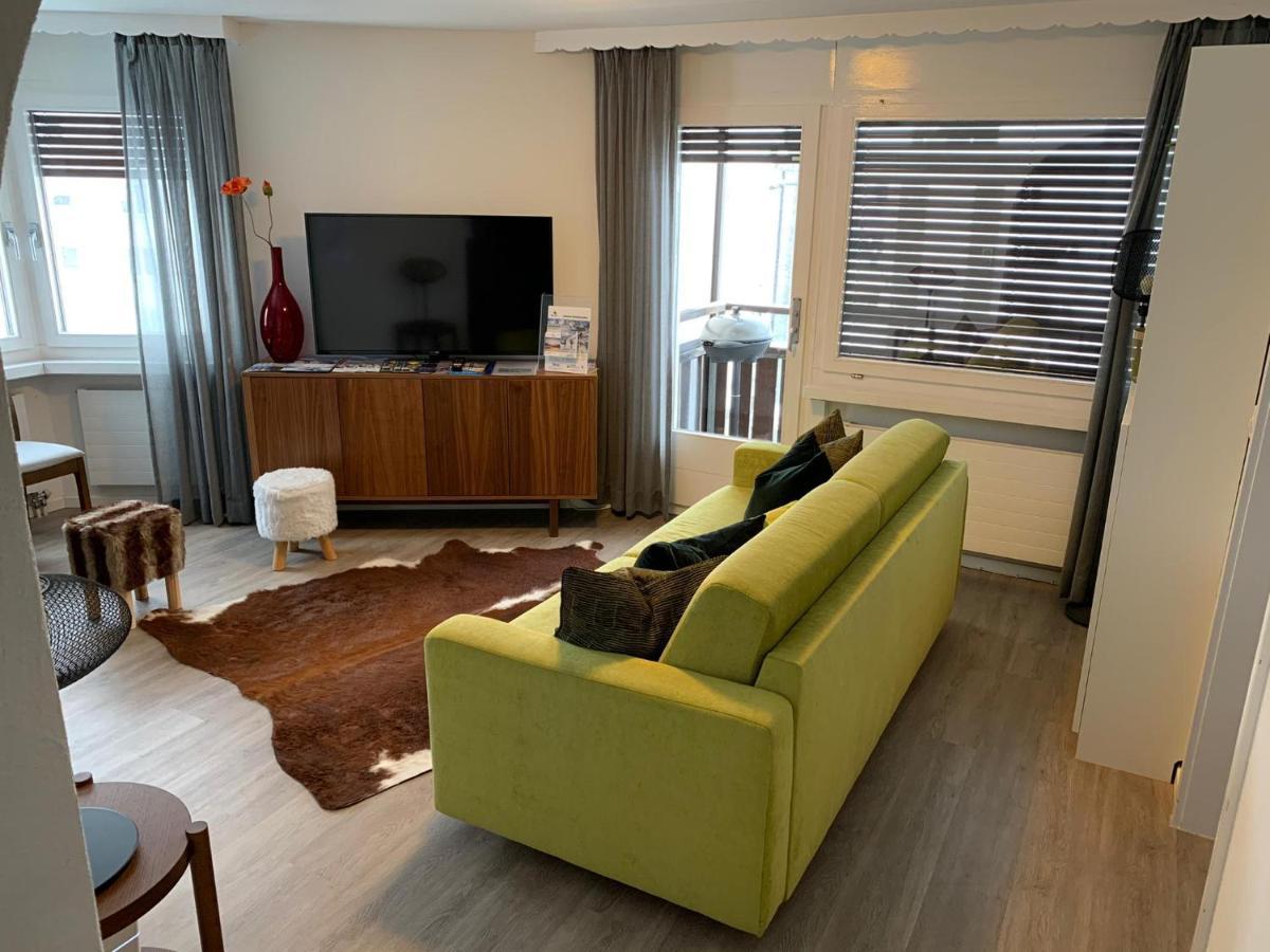 Agrimonia - Moebilierte Ferienwohnung Mit Balkon Davos Esterno foto