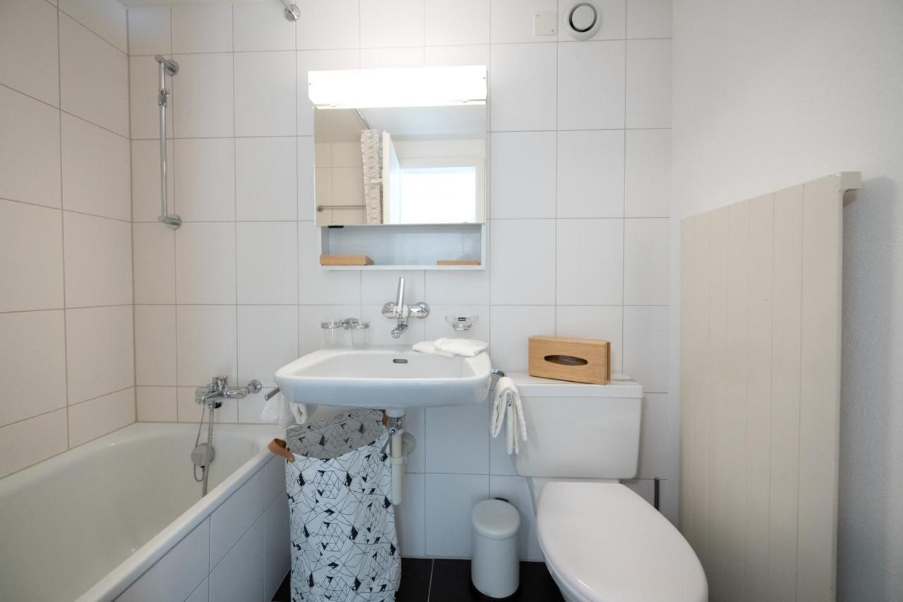 Agrimonia - Moebilierte Ferienwohnung Mit Balkon Davos Esterno foto